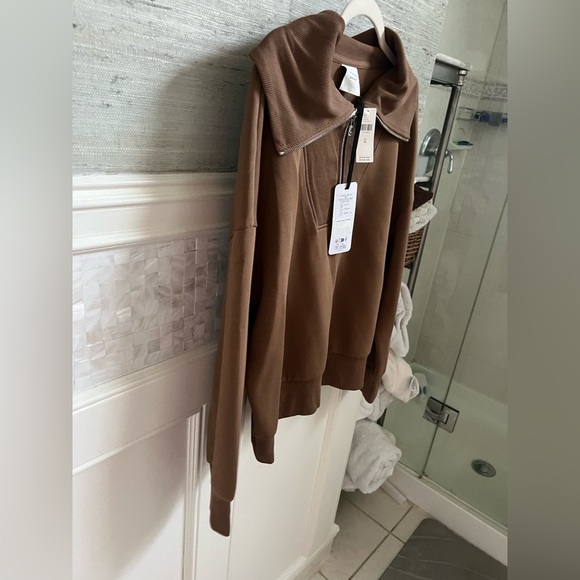 NWT new medium Anthropologie Varley Catherine half zip sweatshirt cedar brown - Picture 8 of 17